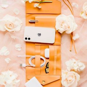 Glass ladder co “the Katherine” tech organizer